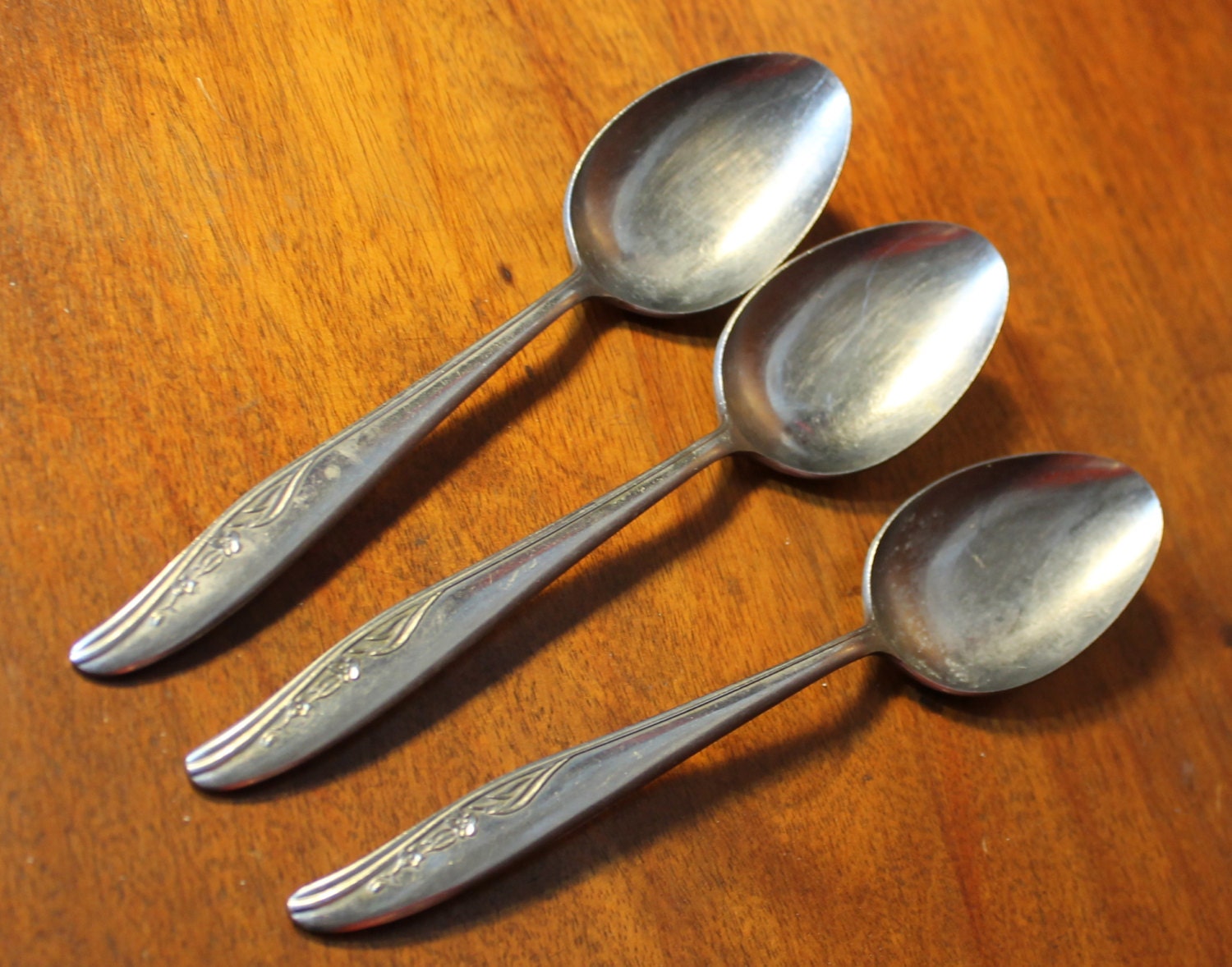Mid Century Modern Vintage Flatware from Hull in EMBRACE Pattern