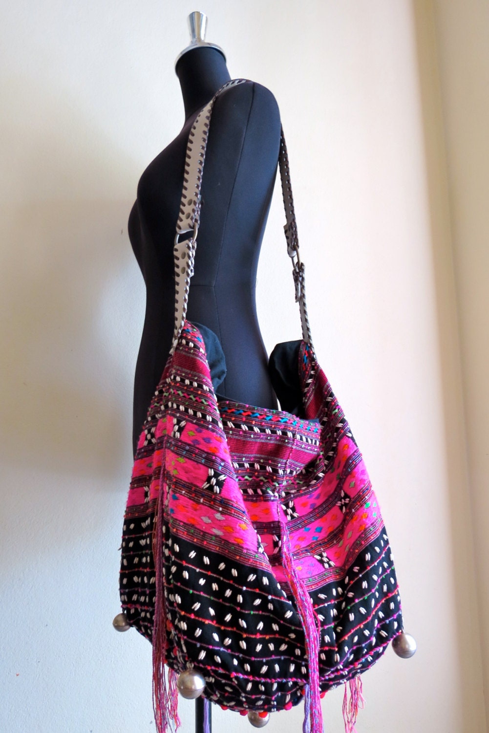 Ethnic Handmade Handbags vintage fabric Tote-bohemian bags