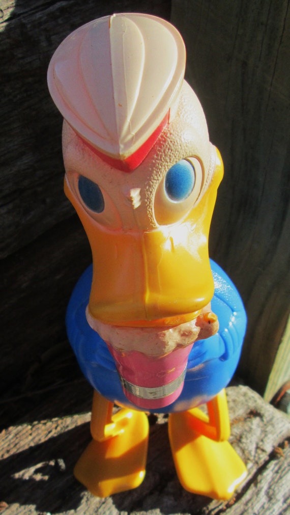 Vintage Donald Duck Bubble Blower. For Repair Parts or