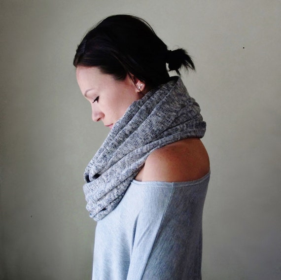 SALT AND PEPPER Infinity Scarf - Chunky Marled Tube Scarf - Speckled Circle Scarf - Fashion Scarf - Chunky Infinity Cowl - Winter Scarf