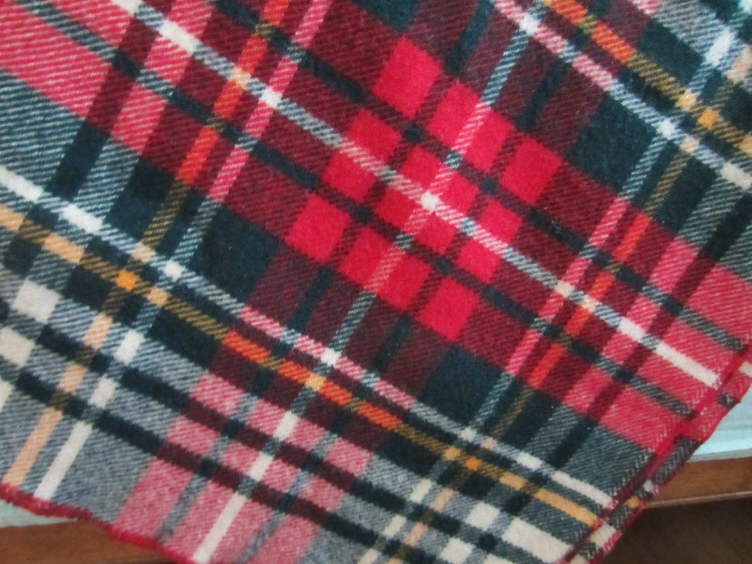 Vintage LL Bean Plaid Wool Blanket late 1960's by AntigoTienda