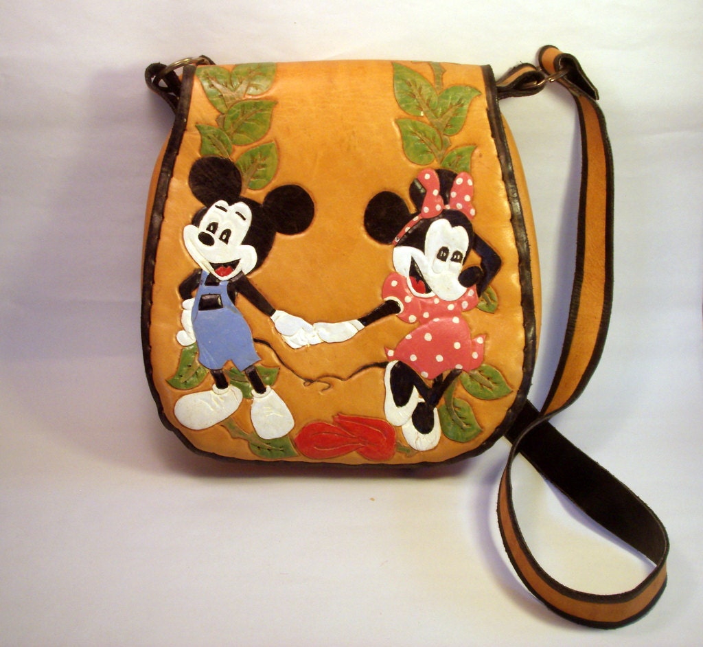 Vintage DISNEY MICKEY and MINNIE Mouse Purse / Faux Leather