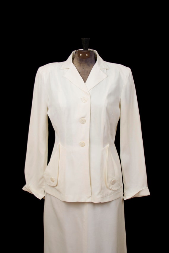 1940's Suit // Crisp White Tailored 1940's Suit by GarbOhVintage