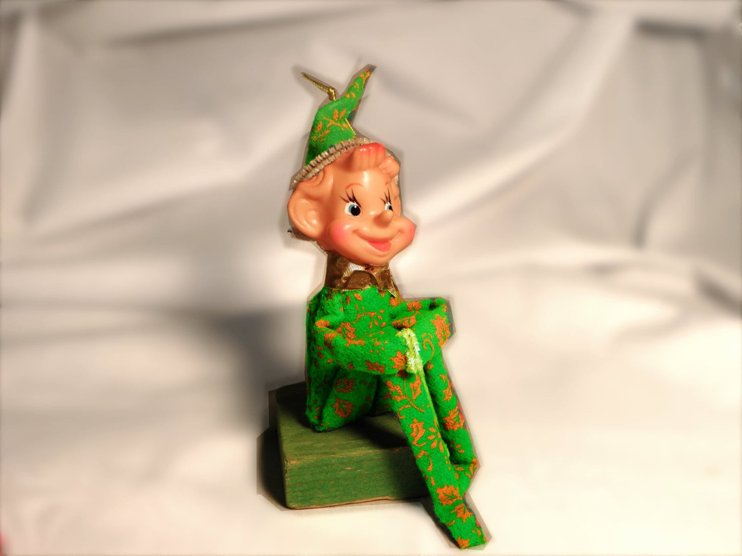Very Vintage Elf on the Shelf Green
