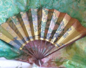 REDUCED Japan Air Line Collectable Flower Fan