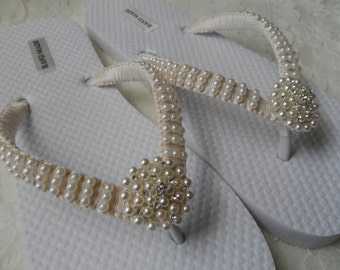 IVORY Bridal Flip Flops / Pearls Rhinestone Flip Flops
