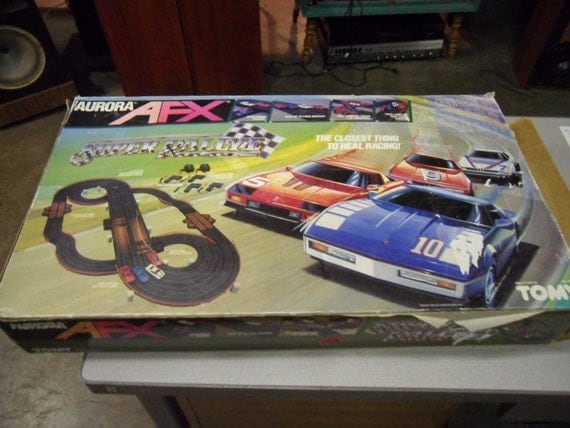 Aurora Afx Slot 4 Lane Racing Set With 4 Cars All Nice In