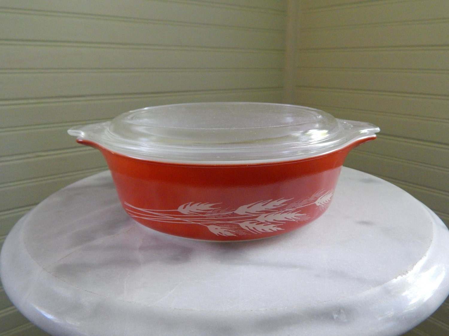Handy Casserole Dish by Pyrex — Wonderful Refrigerator Dish in Autumn