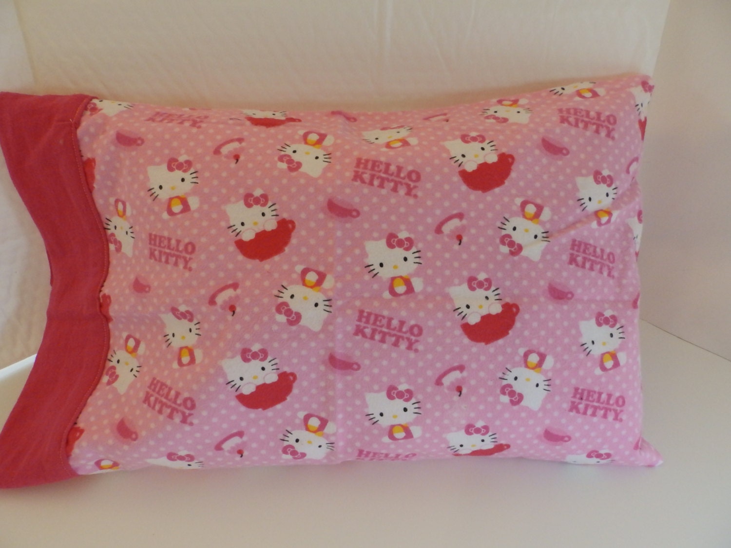 Pink Hello Kitty 12x16 flannel travel pillow case