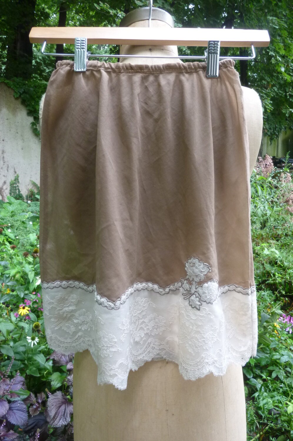 Vintage Sheer Lace Mini Half Slip With Enormous by ZoomVintage