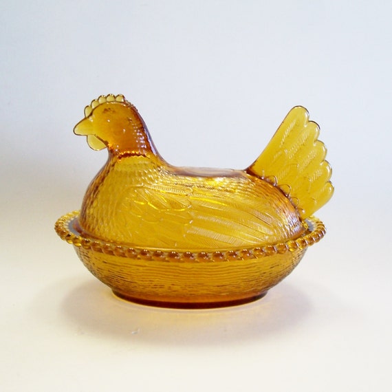SALE Vintage Glass Nesting Chicken Amber Colored Vintage