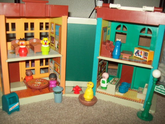 Nearly Complete Sesame Street Apartment by InMYDayandYours