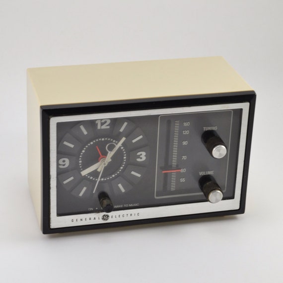 70s General Electric Alarm Clock Radio