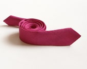 Tie Violet Magenta / Men's skinny tie / Wedding Ties / Necktie for Men FREE GIFT