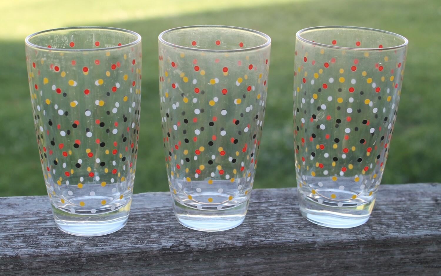 Vintage Polka Dot Drinking Glasses Set of 3 by TagSaleVintage