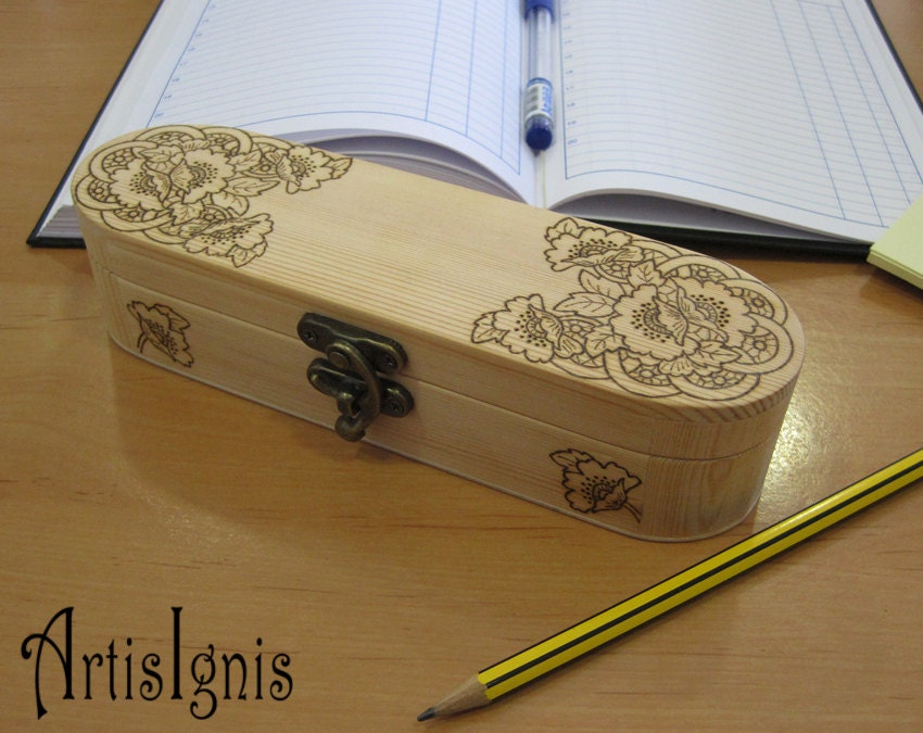 Wood pencil box Customizable pencil case Pencil holder