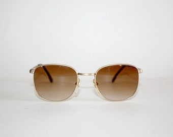 Vintage Sunglasses Trussardi TPL 219 Squared by GlassesVintage