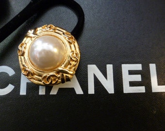 Vintage Chanel Earrings 1990s Pearls Clip ons Estate France Logo mania Hip hop