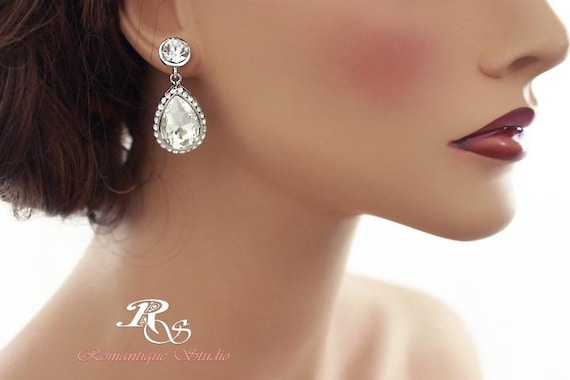 15 Beautiful  Attractive Wedding Earrings for Brides  Styles At Life