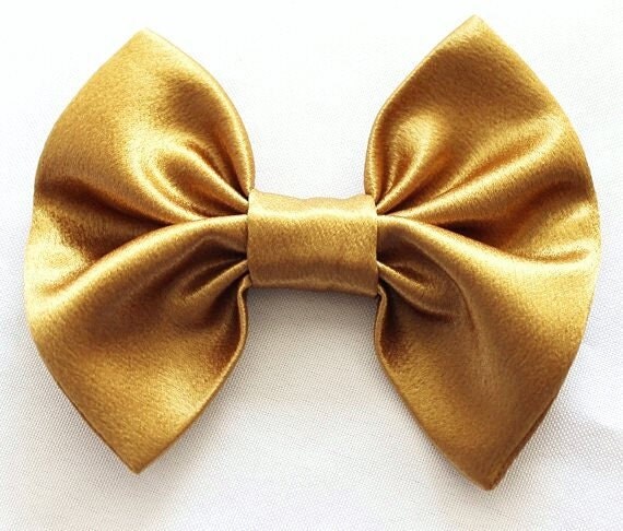 Items similar to Girl Hair Bow, Gold Bow - Gold Hair Bow - Gold Satin ...