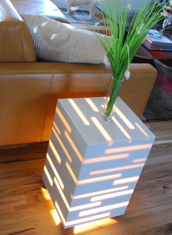 Items similar to Modern end table on Etsy