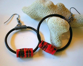 Black Leather Hoops, Leather Earrings, Paper Beads Hoops, Paper Beads Earrings, Red and Black Leather Hoops Earrings, Gun Metal Earrings
