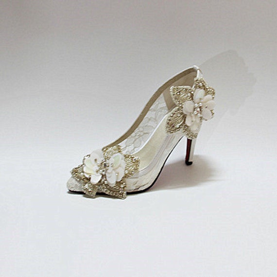 Ivory lace flower wedding shoesIvory Prom shoes by ANGELBLINGBOX