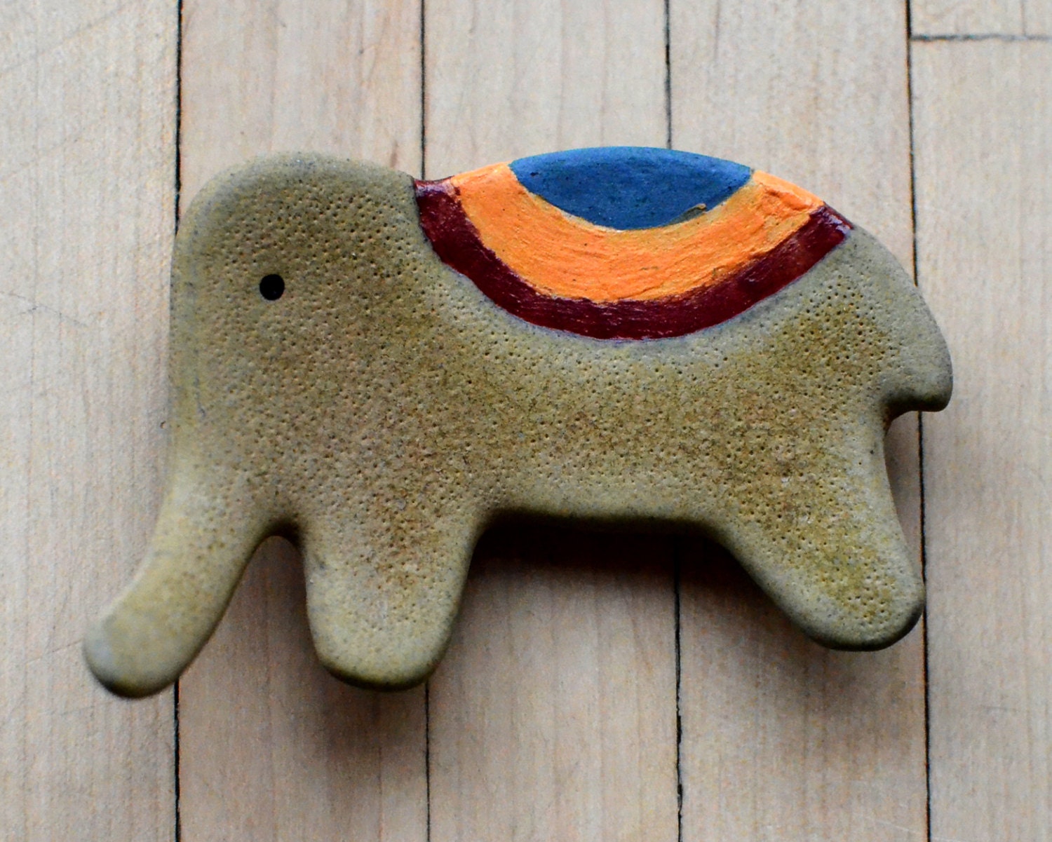 Elephant Soap Dish by PSPlantsAndPots on Etsy