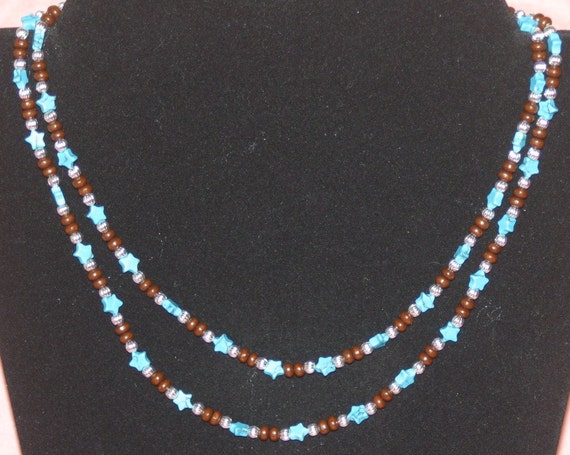 Seeing Stars Faux Imitation Turquoise Wood & Silver Beaded Necklace