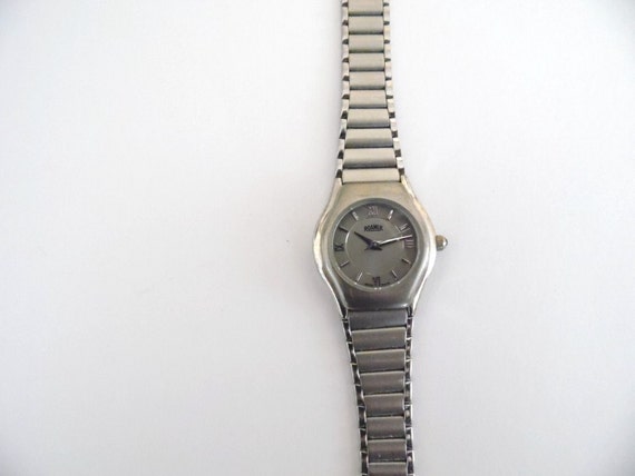 Vintage Women's Roamer Silver Watch Classic by IsabellasAntiques