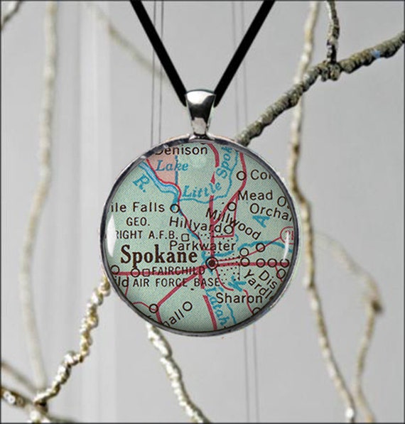 Items similar to Spokane Washington State Map Necklace USA
