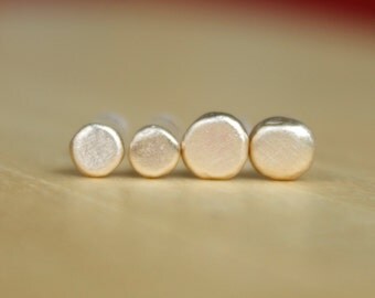 SOLID GOLD Pebble earring , 14K solid gold stud earring, pebble earrings, gold post earring,