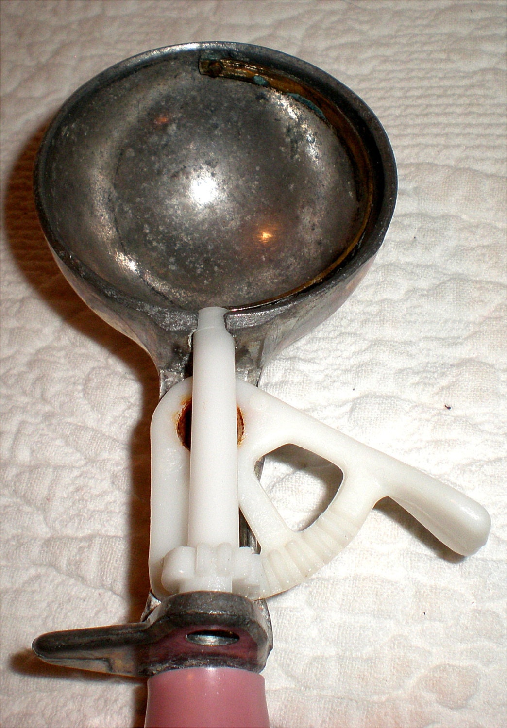 Old Ice Cream Scoop With Pink Handle Haute Juice