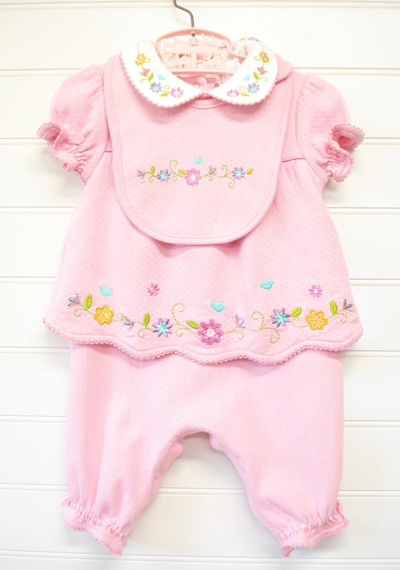 Vintage Baby Clothes, Baby Girls Romper In Pink Cotton With Matching Bib, Floral Embroidered Romper Size 3 To 6 Months. #