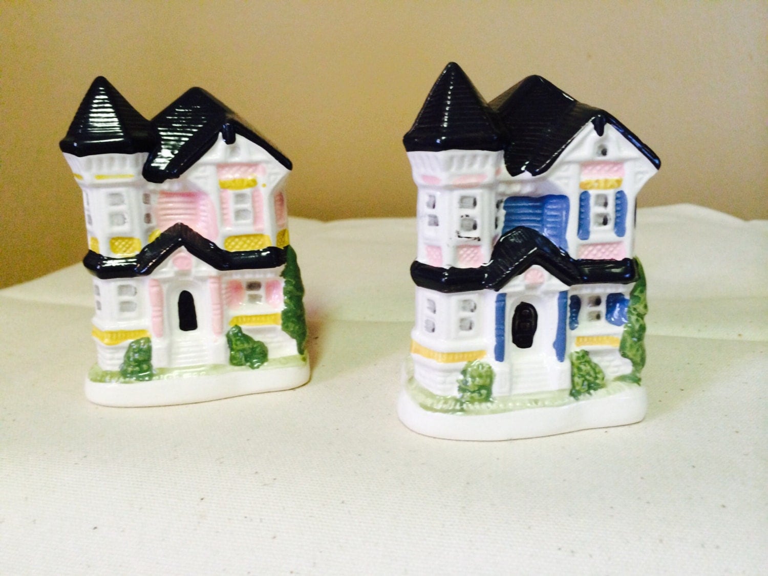 Vintage Handcrafted Town House Salt and Pepper Shakers Haute Juice