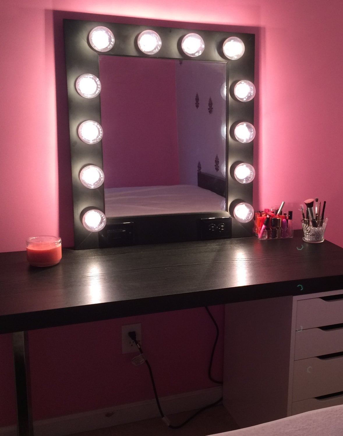 Black Vanity With Mirror And Lights Tunkie