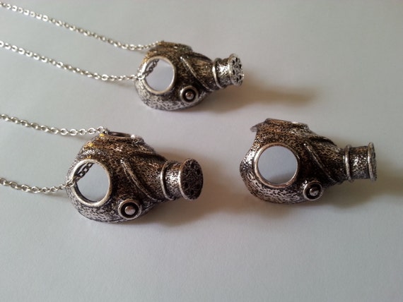 Empty child gas mask necklace ~a must have for all whovians~