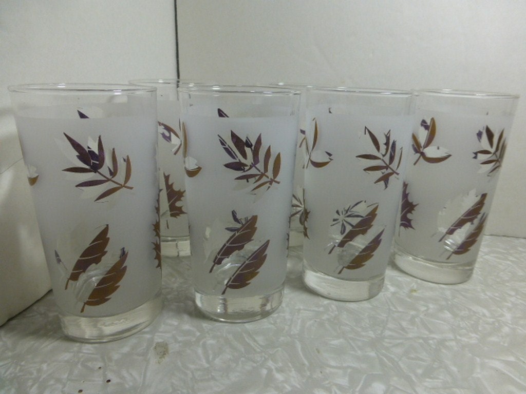 Frosted Gold Leaf Leaves Drinking Glasses 1950s Vintage