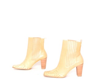 size 8.5 CHELSEA tan leather 80s 90s OSTRICH slip on ankle boots