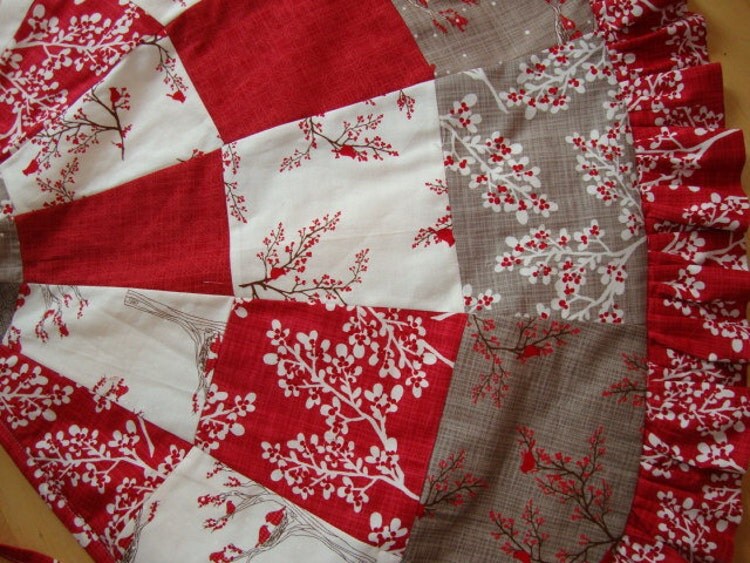 christmas tree skirt patchwork clearance 40 off by carmenjass christmas tree skirt patchwork clearance 40 off by carmenjass