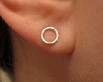 Open wire Circles stud earrings 14K gold filled Small sterling silver Simple Modern Minimal Earrings plain round silver studs earrings 0034