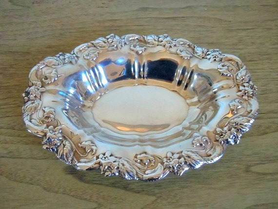 Vintage Towle Silver Plated Tray Bowl Old English Candy