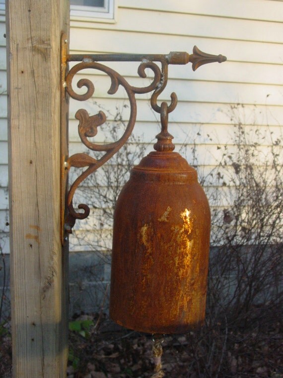 Handcrafted Ornamental Functional Large Garden Bell/Gong