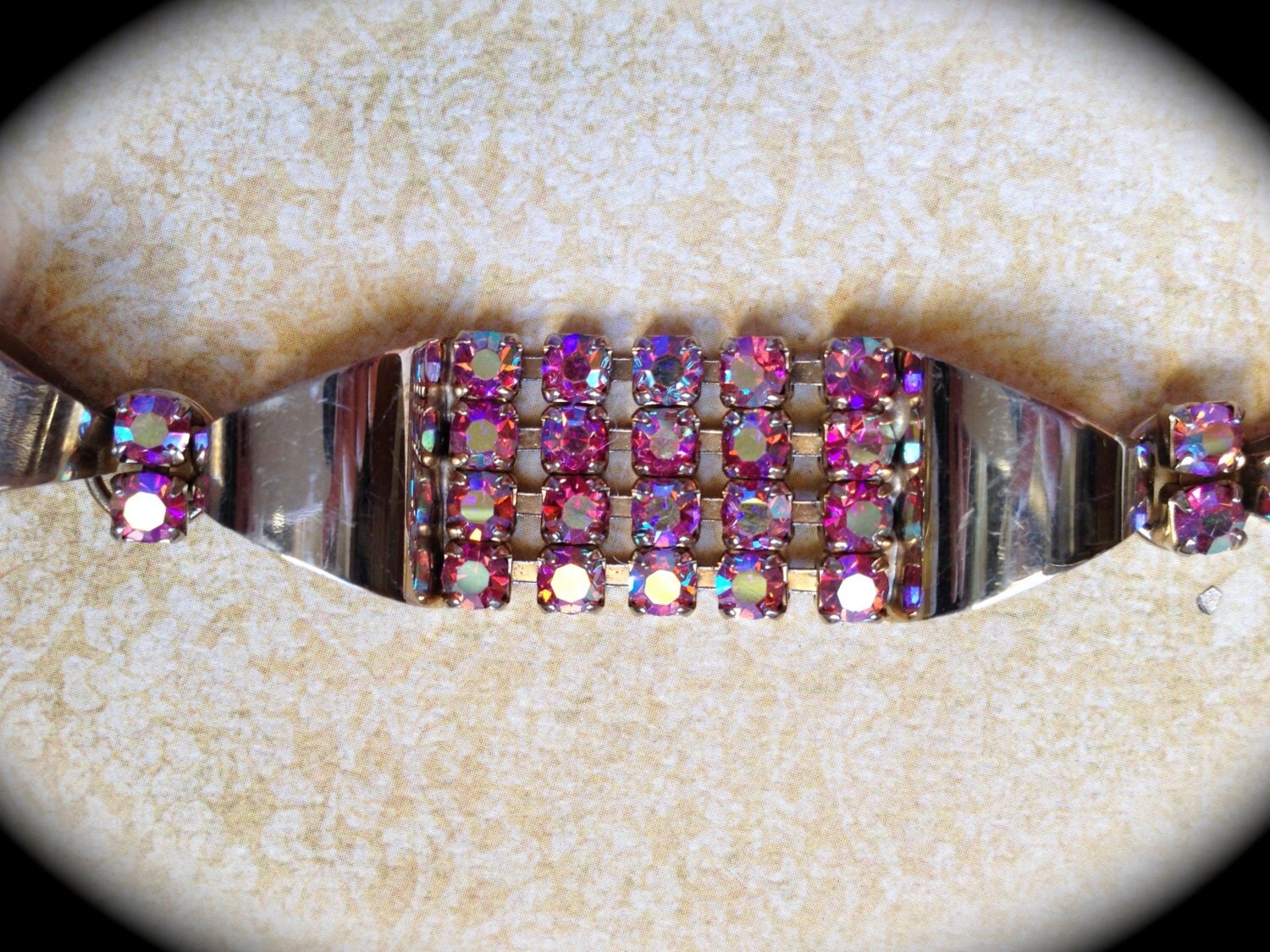 Beautiful pink rhinestone bracelet by JNPVintageJewelry on Etsy