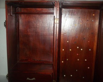 Vintages wooden Jewelry boxj