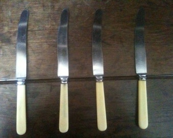 Vintage English Sheffield steel dinner knives set of 4 circa 1950's / English Shop