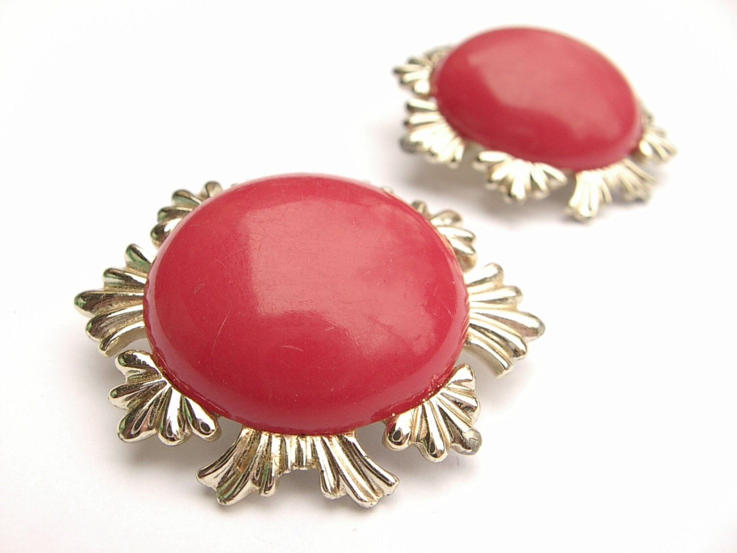 Vintage 1950's Coro clip on earrings red earrings by ShoponSherman