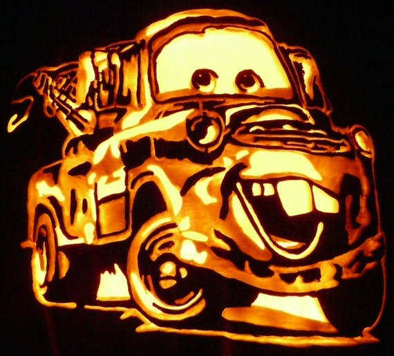 tow-mater-from-cars-hand-carved-on-a-foam-pumpkin