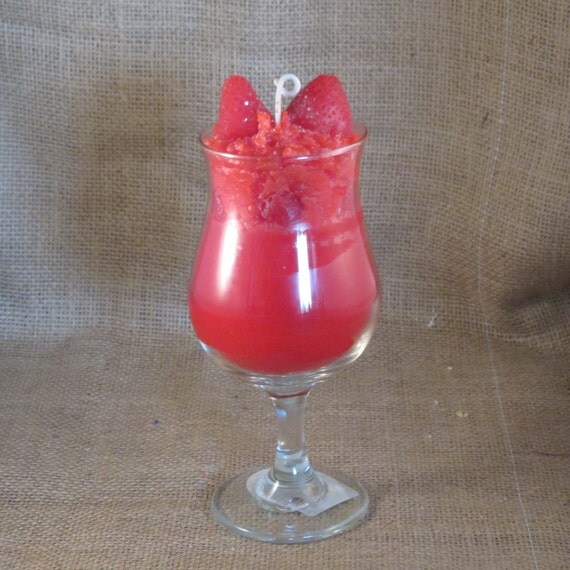 Strawberry Daiquiri Drink Candle