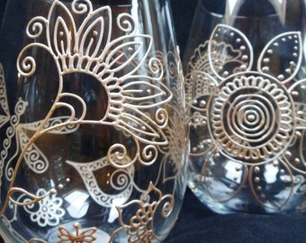 STEMLESS WINE GLASSES set of two in henna style designs. Gold, White Pearl or Pewter finish. Custom order. Crystal glass, dishwasher safe.